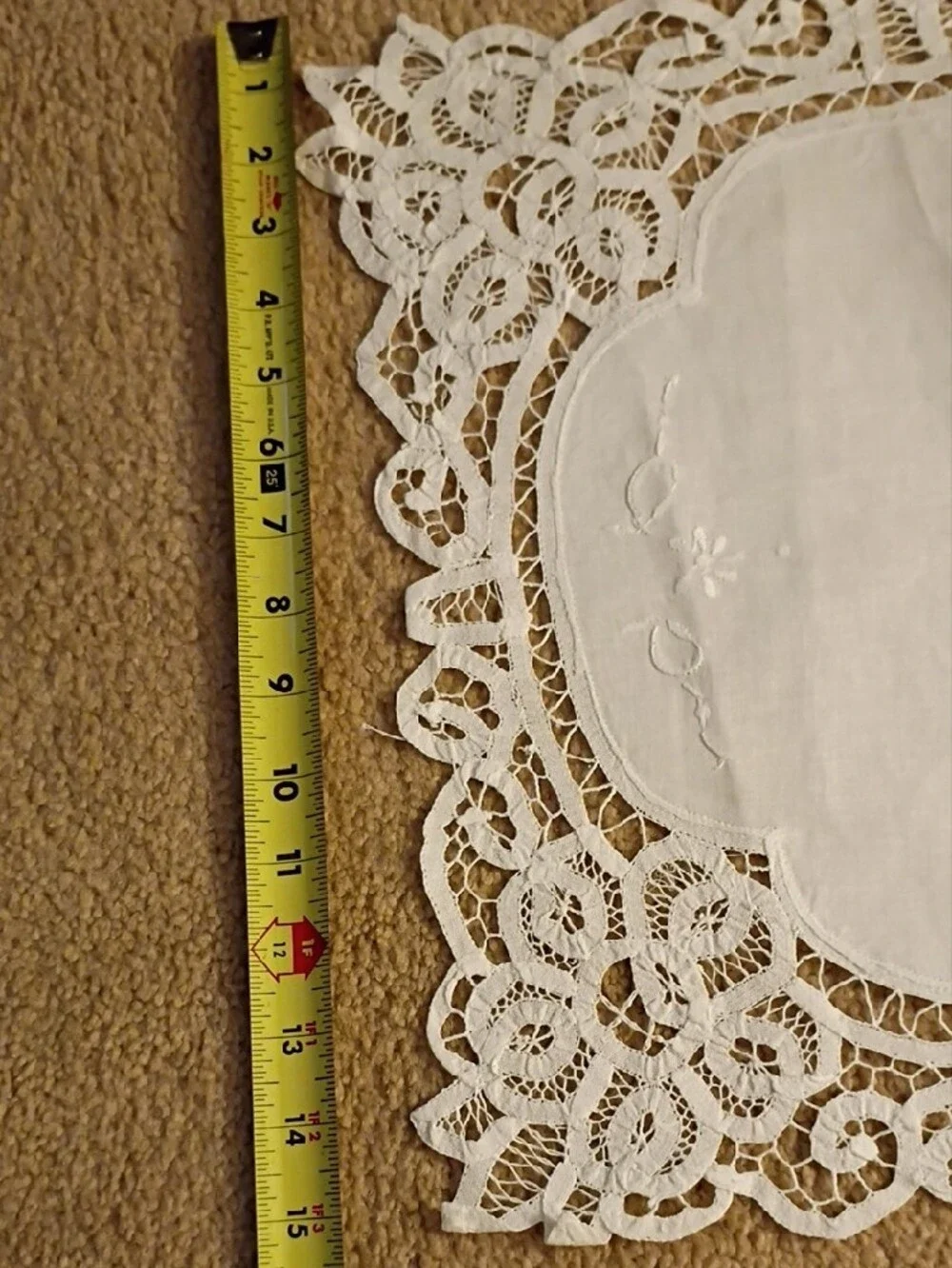 White Lace Embroidered Table Runner